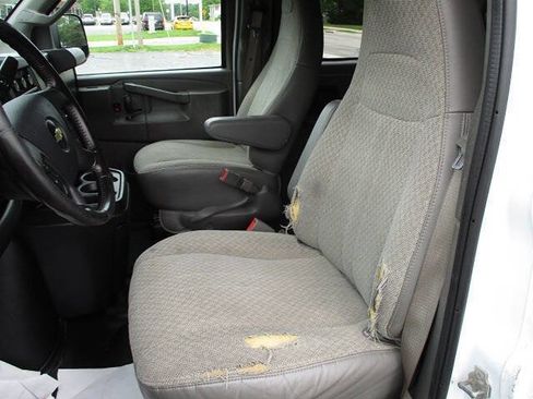 Used 2020 Chevrolet Express 2500 LS w/ Driver Convenience Package RWD image 26