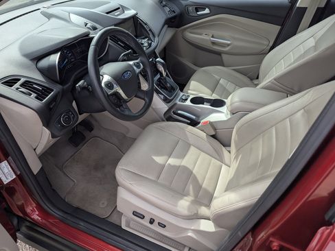 Used 2014 Ford C-MAX SEL w/ Equipment Group 302A image 9