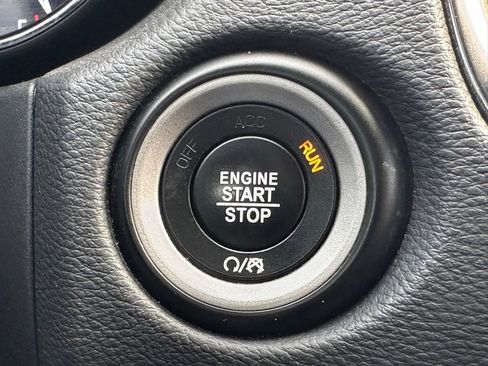 Used 2019 Dodge Durango GT image 34