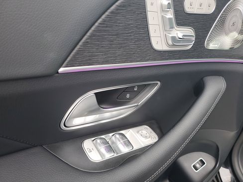 New 2026 Mercedes-Benz GLS 580 4MATIC image 22