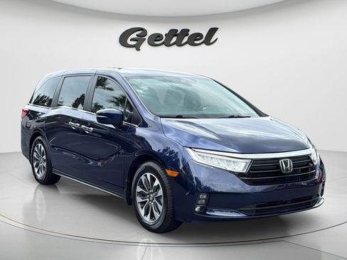 Used 2024 Honda Odyssey EX-L image 3