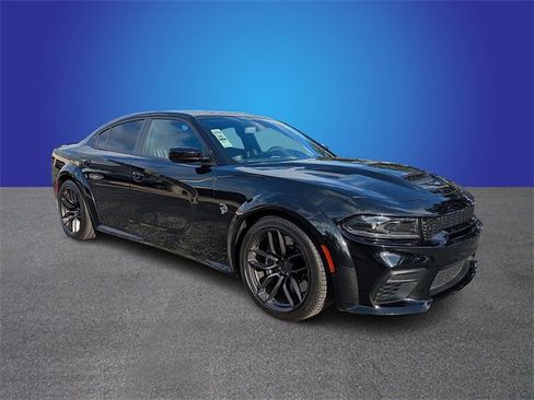 Used 2023 Dodge Charger SRT Hellcat w/ Harman/Kardon Audio Group image 7