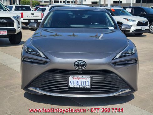 Used 2023 Toyota Mirai w/ Advanced Technology Package RWD image 8