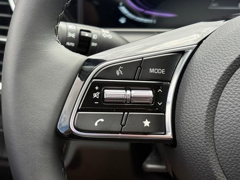 New 2026 Kia Seltos S AWD/4WD image 24