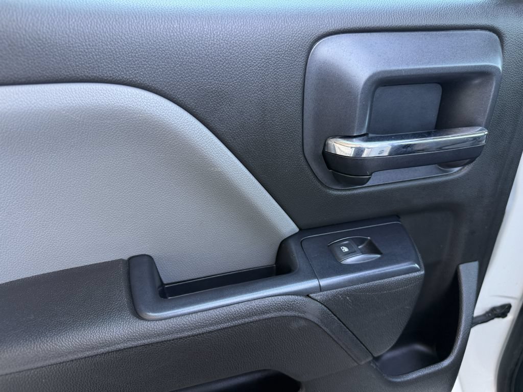 Used 2017 Chevrolet Silverado 1500 W/T AWD/4WD image 21
