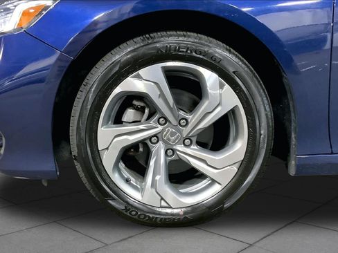 Used 2018 Honda Accord EX-L image 11