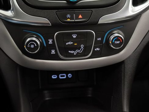 Certified 2024 Chevrolet Equinox LS w/ LPO, Floor Liner Package FWD image 20