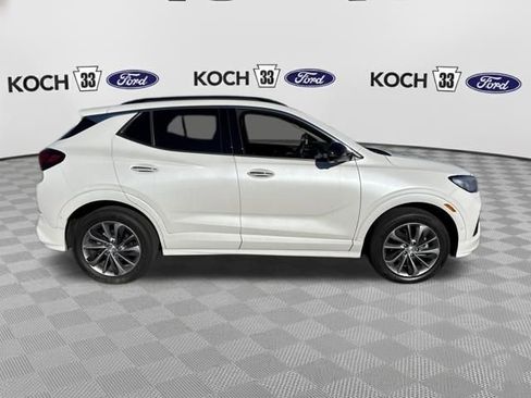 Used 2020 Buick Encore GX Essence w/ Experience Buick Package image 9