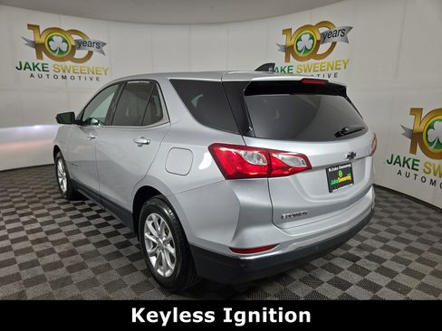 Certified 2020 Chevrolet Equinox LT w/ Driver Convenience Package image 6