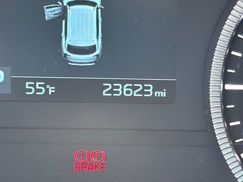 Used 2022 Kia Telluride EX image 28