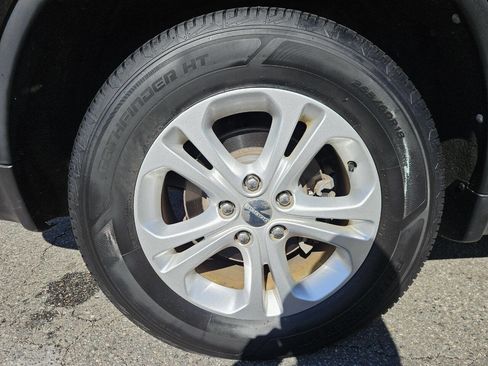 Used 2013 Dodge Durango SXT image 26