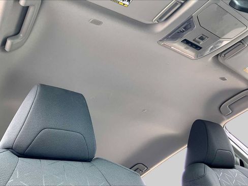 Used 2024 Toyota RAV4 XLE FWD image 14