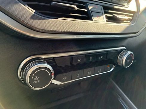 Used 2023 Nissan Altima 2.5 SR image 30