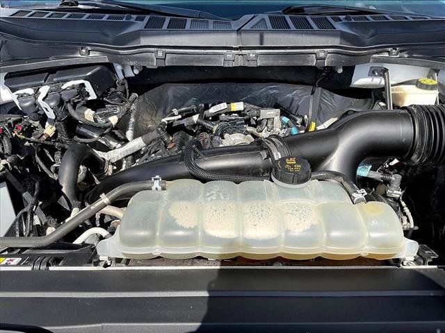 Used 2021 Ford F150 Lariat w/ Equipment Group 502A High AWD/4WD image 11