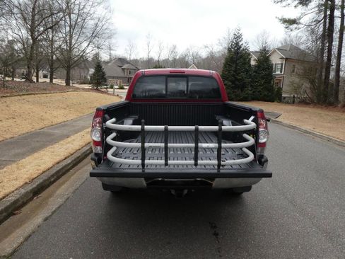 Used 2011 Toyota Tacoma PreRunner w/ SR5 Pkg #2 image 15