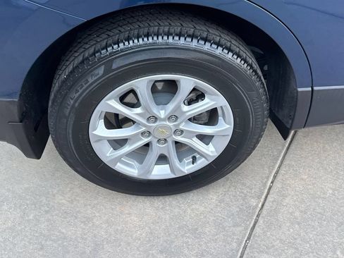 Used 2020 Chevrolet Equinox LT AWD/4WD image 14