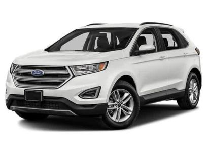 Used 2015 Ford Edge SE