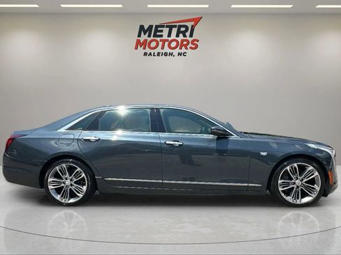 Used 2020 Cadillac CT6 Luxury image 5