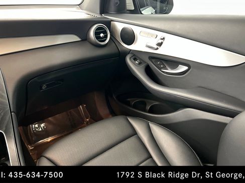 Certified 2022 Mercedes-Benz GLC 300 GLC 300 image 10