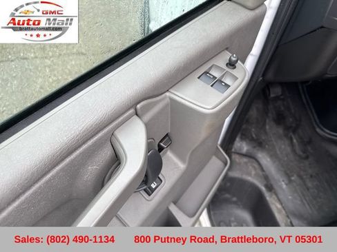 Used 2024 GMC Savana 2500 w/ Driver Convenience Package RWD image 13
