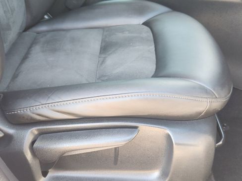 Used 2019 MAZDA CX-5 Touring image 28