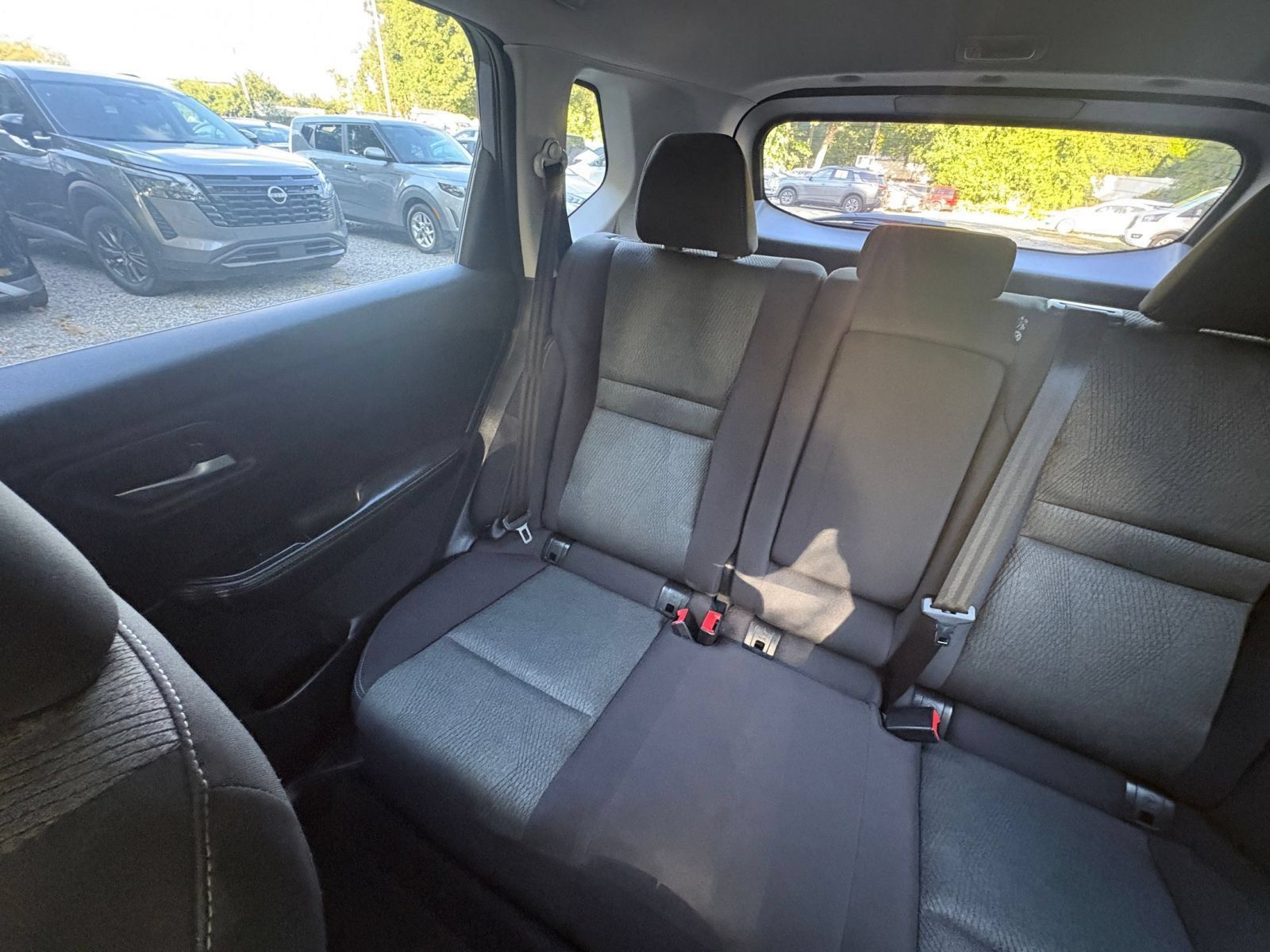 Used 2026 Nissan Rogue SV AWD/4WD image 37
