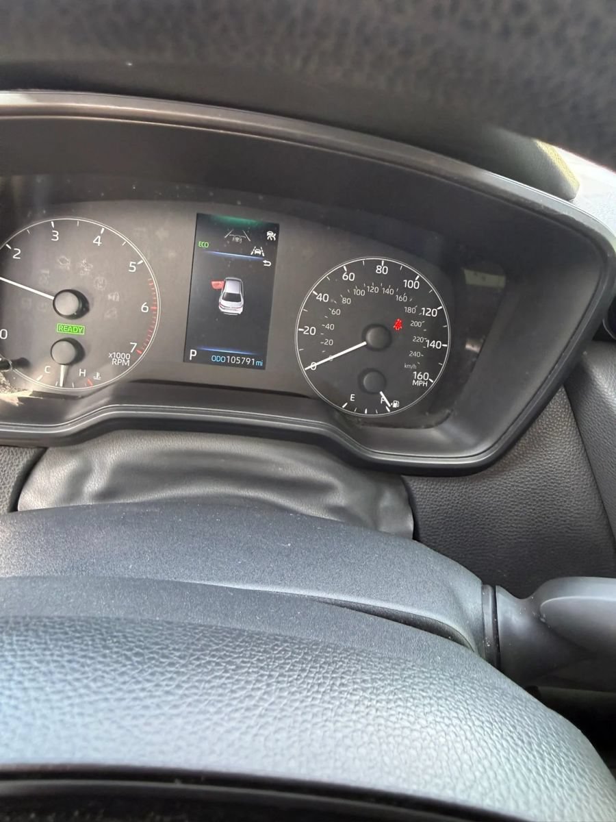 Used 2023 Toyota Corolla LE FWD image 10
