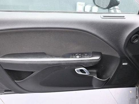 Used 2023 Dodge Challenger GT RWD image 7