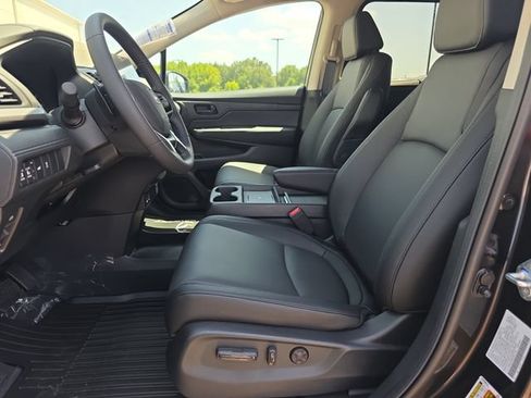 New 2026 Honda Odyssey EX-L image 4