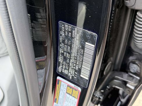 Certified 2024 Hyundai Elantra SEL FWD image 19