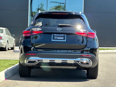 Certified 2026 Mercedes-Benz GLC 300 4MATIC image 4