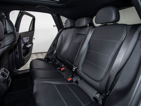 Used 2023 Mercedes-Benz GLC 300 w/ Exclusive Trim Package image 16