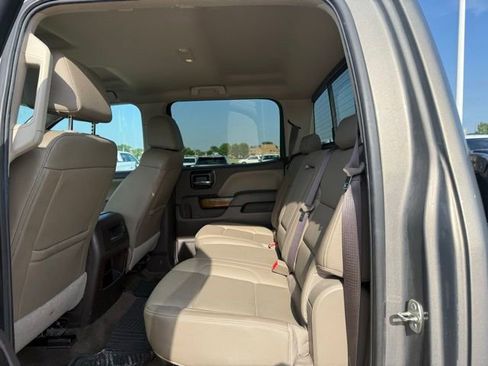 Used 2017 GMC Sierra 1500 SLT w/ SLT Premium Package AWD/4WD image 19