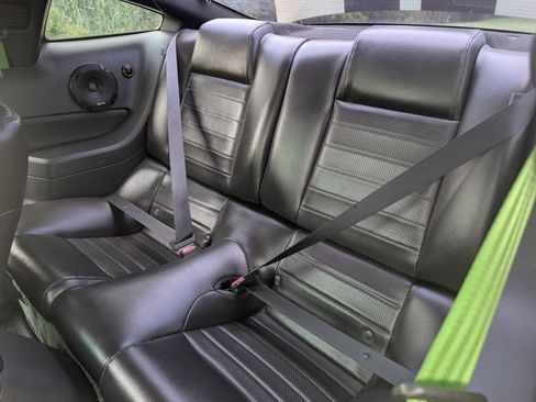 Used 2005 Ford Mustang GT Premium RWD image 77