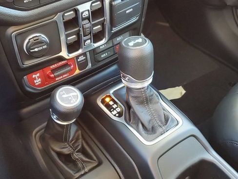 New 2026 Jeep Wrangler Unlimited Sport image 12