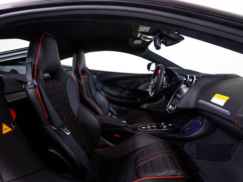 New 2026 McLaren GTS RWD image 22