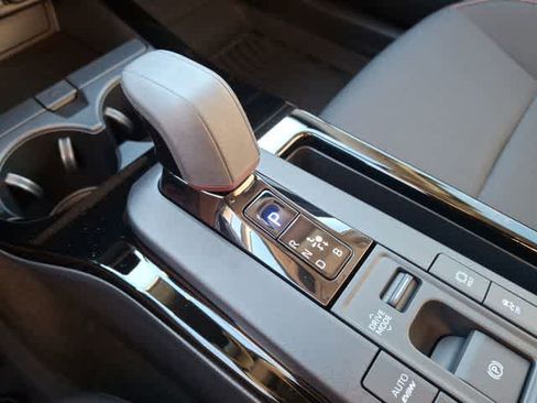 New 2026 Toyota Prius Plug-In Hybrid FWD image 21
