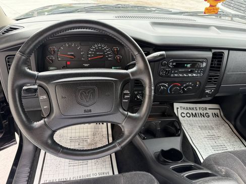 Used 2003 Dodge Dakota Sport AWD/4WD image 12