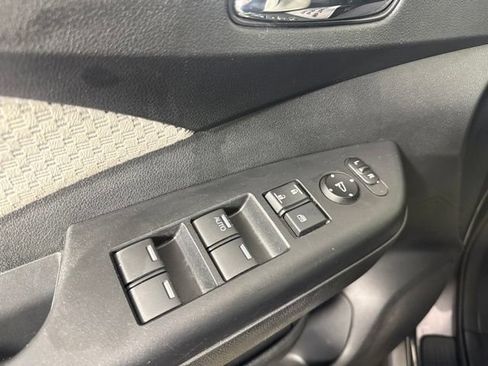 Used 2016 Honda CR-V EX image 11