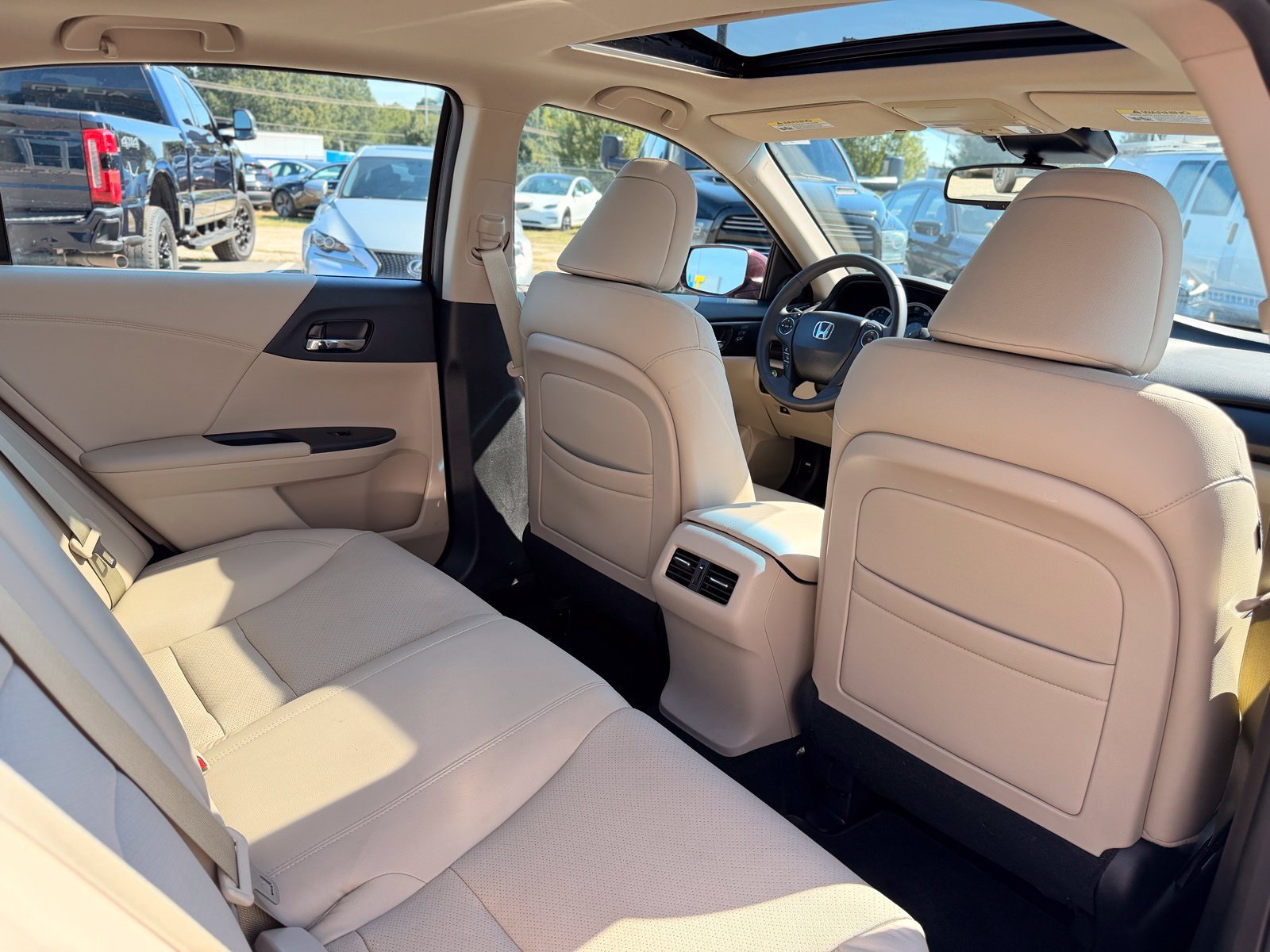 Used 2014 Honda Accord EX-L image 21