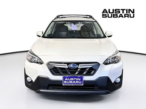 Certified 2022 Subaru Crosstrek 2.0i Premium AWD/4WD image 2