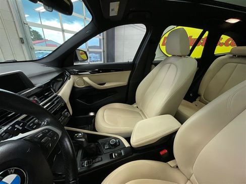 Used 2018 BMW X1 sDrive28i FWD image 11