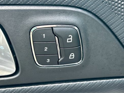 Used 2024 Ford Mustang Premium image 22