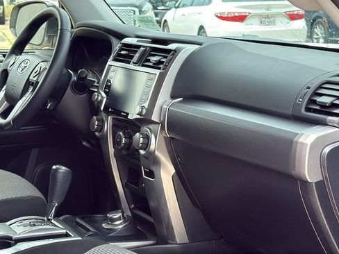 Certified 2024 Toyota 4Runner SR5 image 27