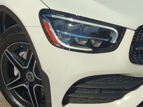 Used 2022 Mercedes-Benz GLC 300 image 6