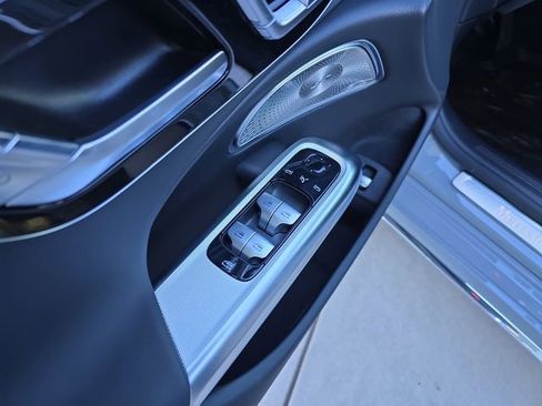 New 2026 Mercedes-Benz E 350 4MATIC Sedan image 20