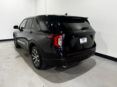 Used 2022 Ford Explorer ST-Line w/ Class IV Trailer Tow Package AWD/4WD image 38