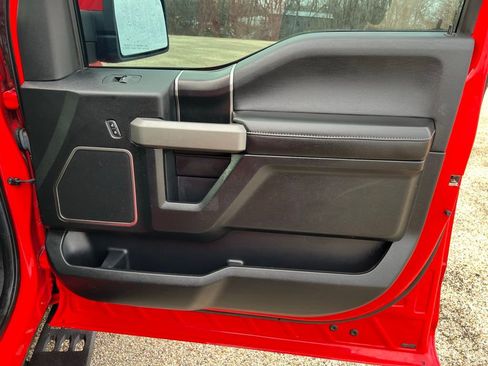 Used 2018 Ford F150 Raptor w/ Equipment Group 802A Luxury image 16