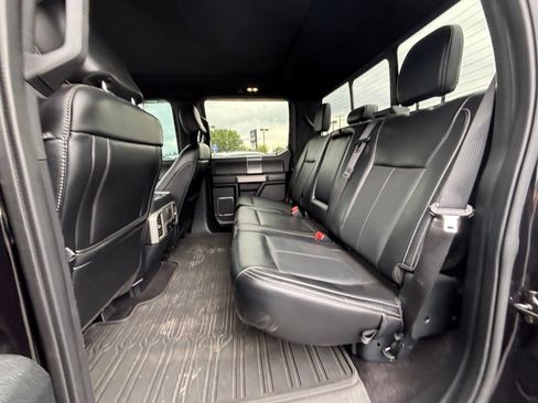 Used 2020 Ford F150 Lariat w/ Equipment Group 502A Luxury AWD/4WD image 14