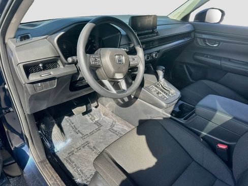 Used 2025 Honda CR-V EX image 9